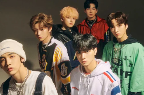 Aimers, um dos grupos de kpop com a letra A