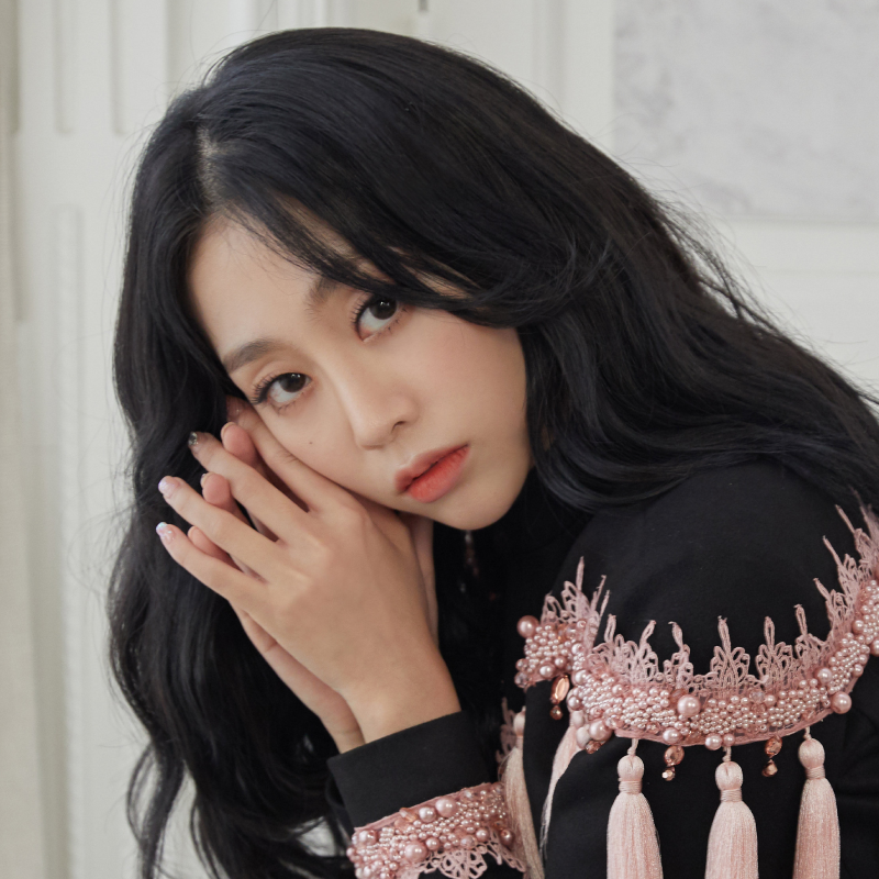 Jisoo, integrante do grupo Lovelyz