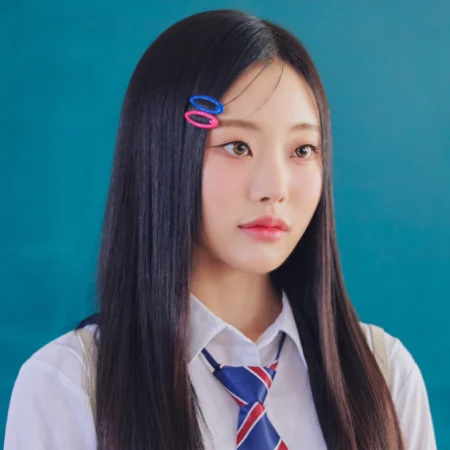 Eunoia, do Billlie, um dos MVs com conceito escolar