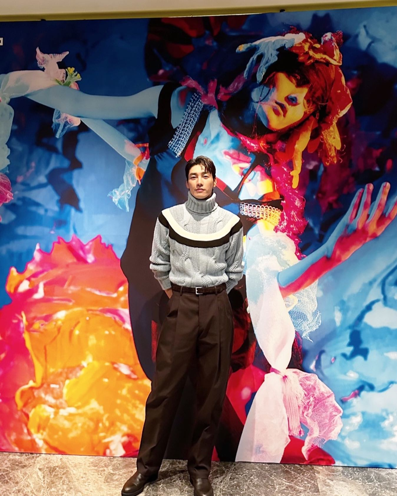 Kim Young Kwang, um dos atores coreanos mais altos