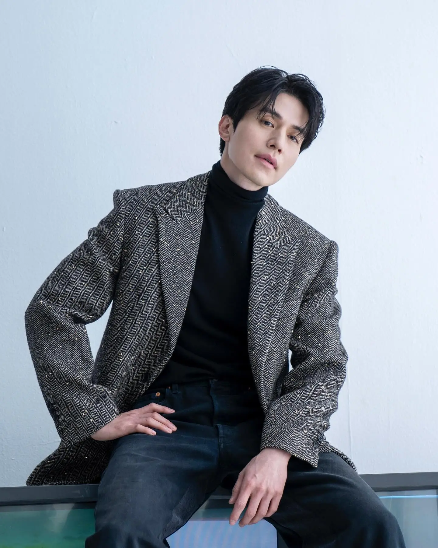 Lee Dong Wook na lista de atores coreanos