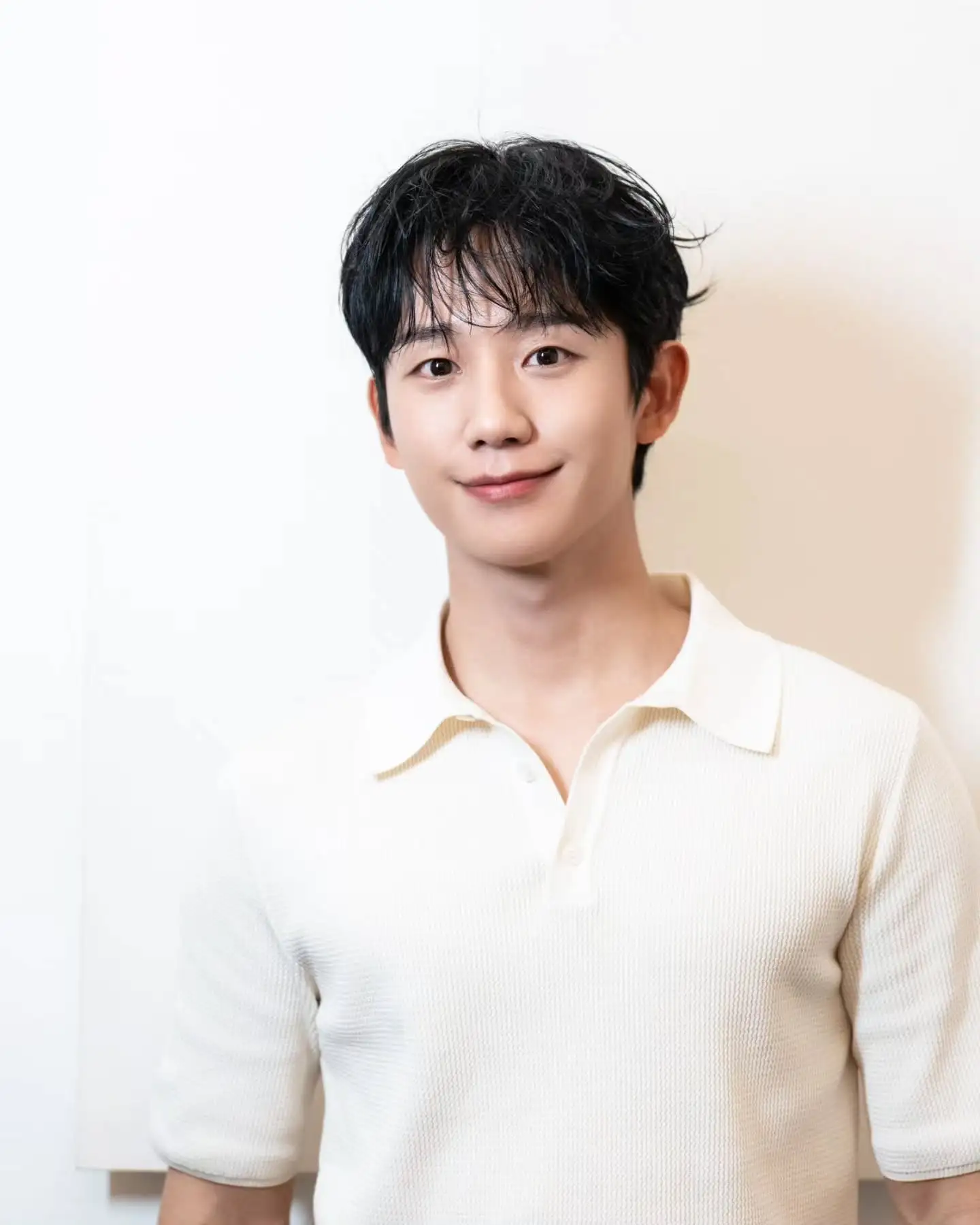 Jung Hae In na lista de atores coreanos