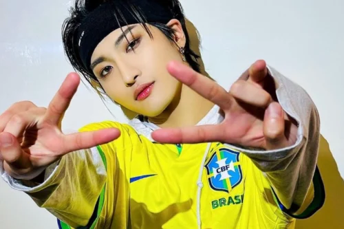 Seonghwa, do Ateez, em uma das fotos de idols no Brasil