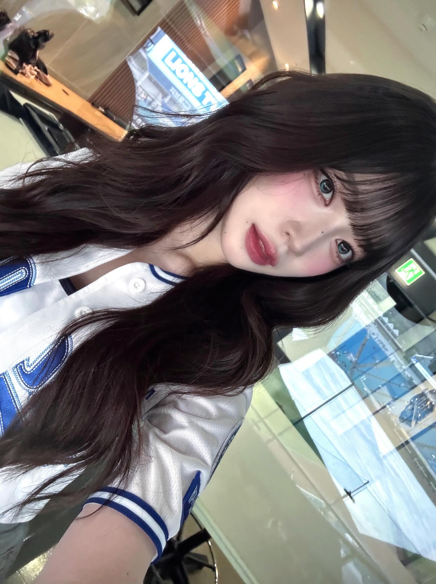 A Haruna é uma das idols com franjinha do kpop