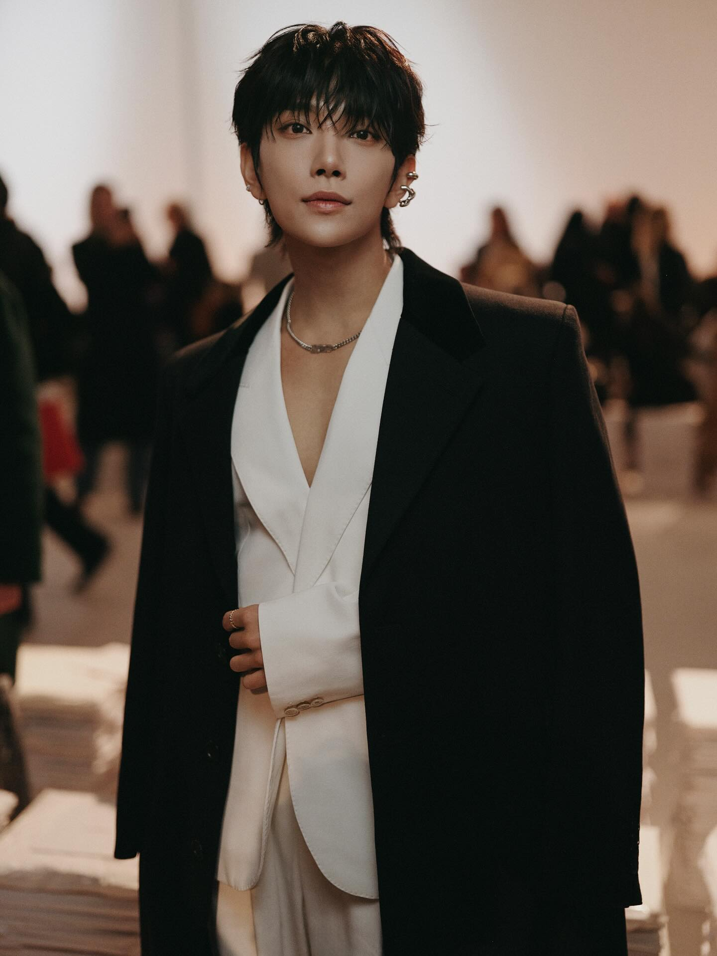 Joshua, Seventeen, um dos idols na PFW SS26