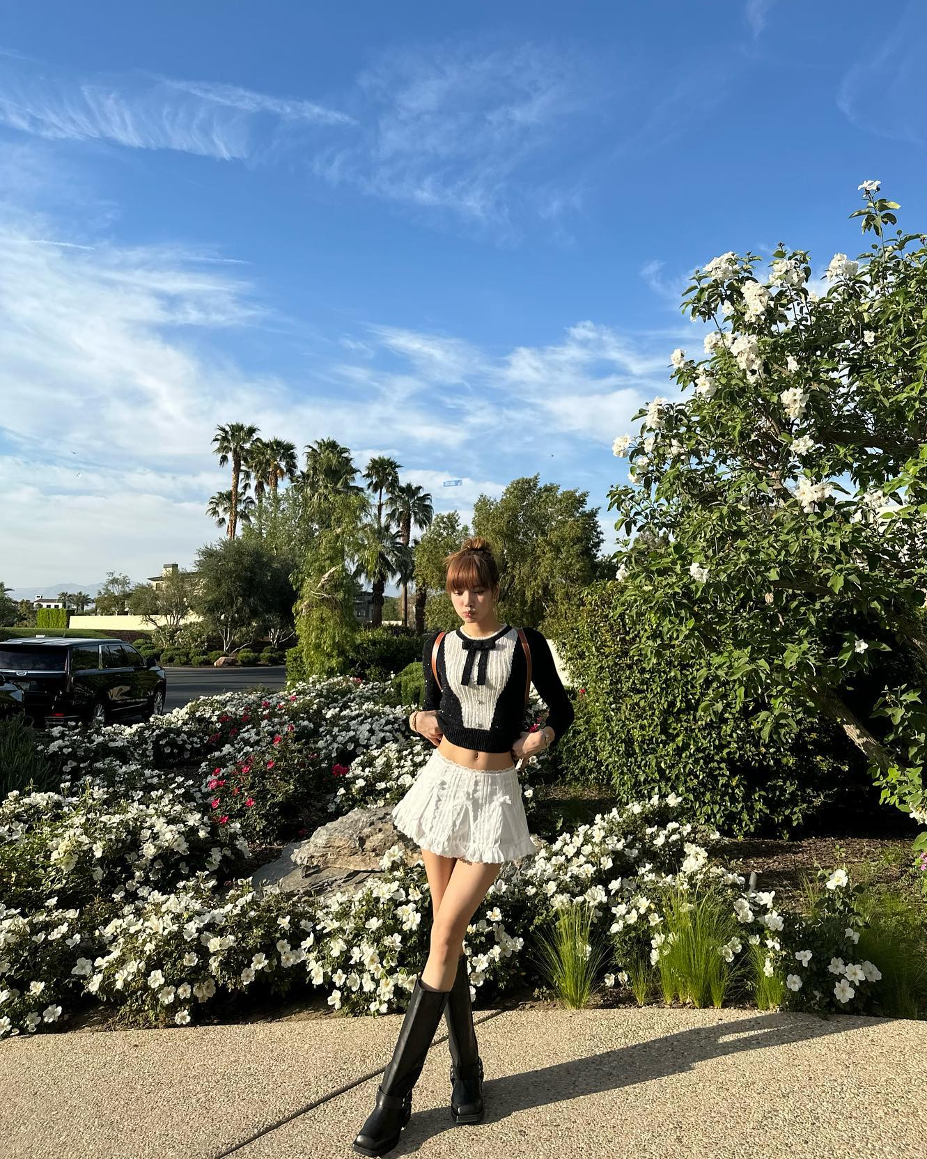 Mix de tecidos no estilo da Lisa, do Blackpink