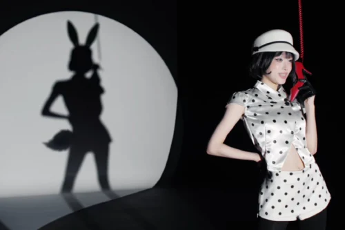 Catch Catch é um dos MVs engraçados de kpop