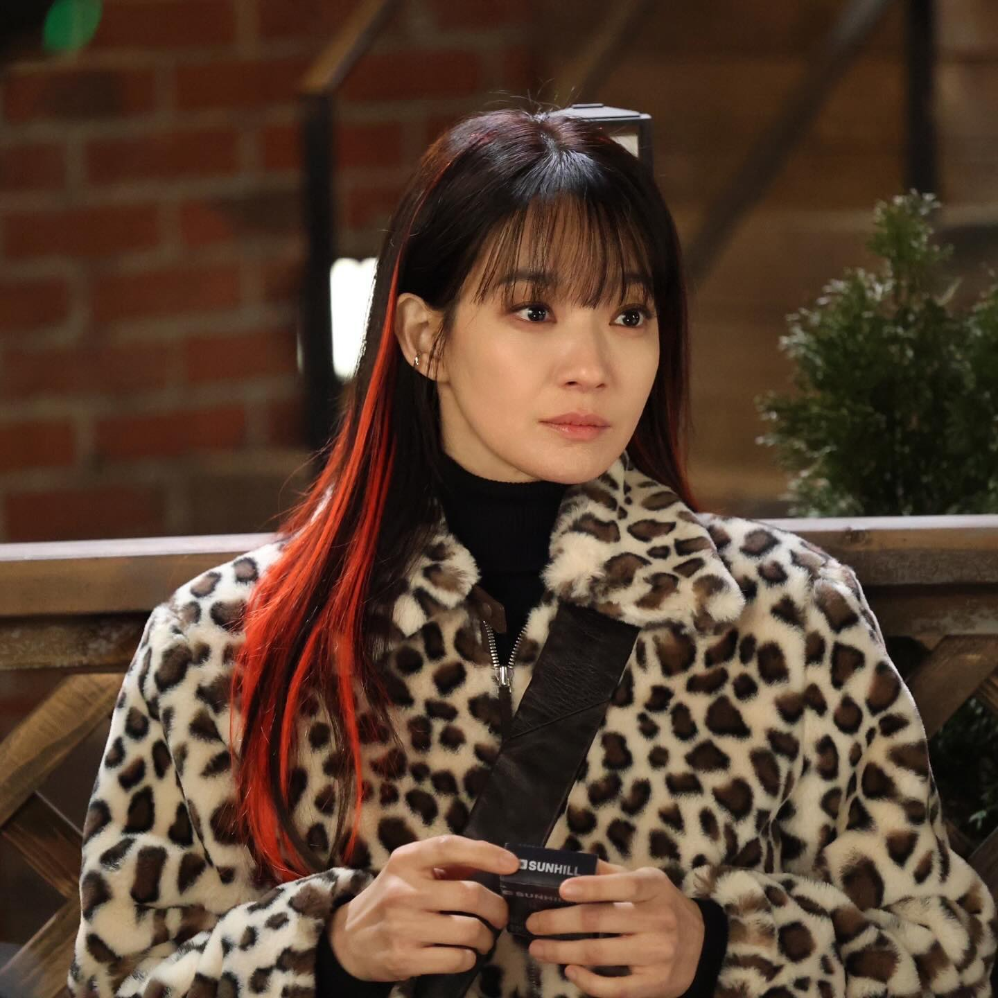 A maquiagem de kdrama de Shin Min Ah